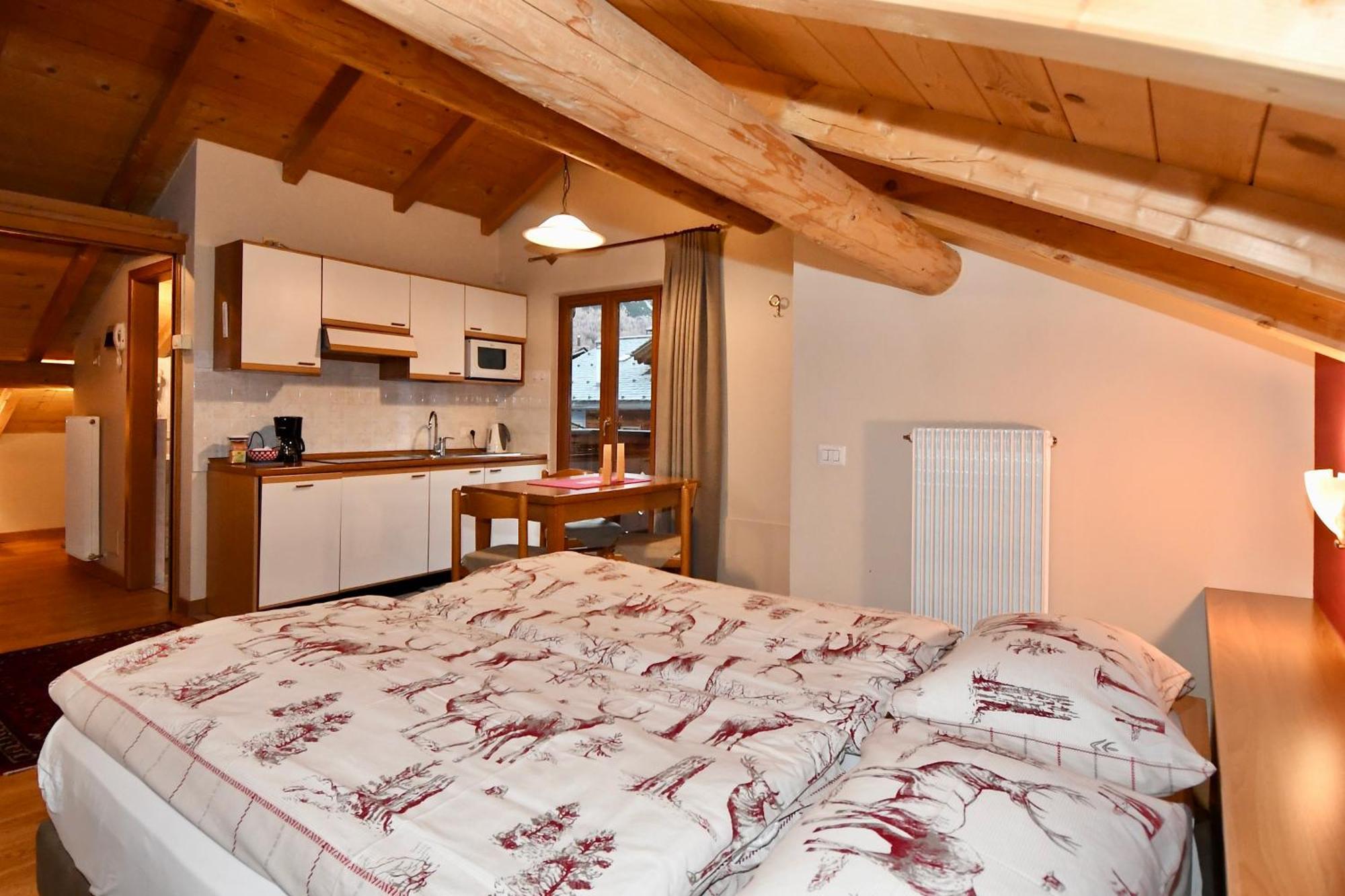 Casa Erica Apartments Livigno Exteriör bild